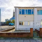 Modern 3Bed - Liverpool Centre - Parking - Sleep 5