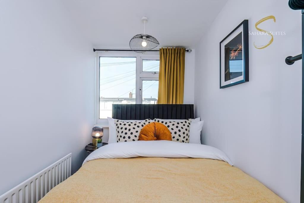 Holiday home Modern 3Bed - Liverpool Centre - Parking - Sleep 5 Liverpool