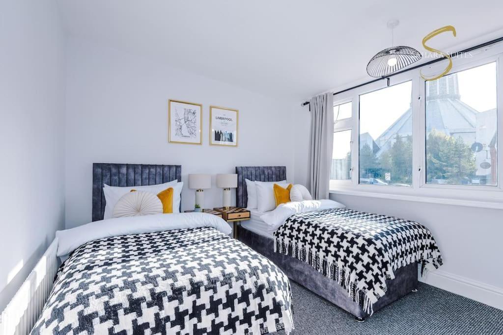 Holiday home Modern 3Bed - Liverpool Centre - Parking - Sleep 5